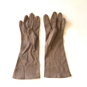 Vintage Mid-Century Tan Beige Camel Stretch Gloves